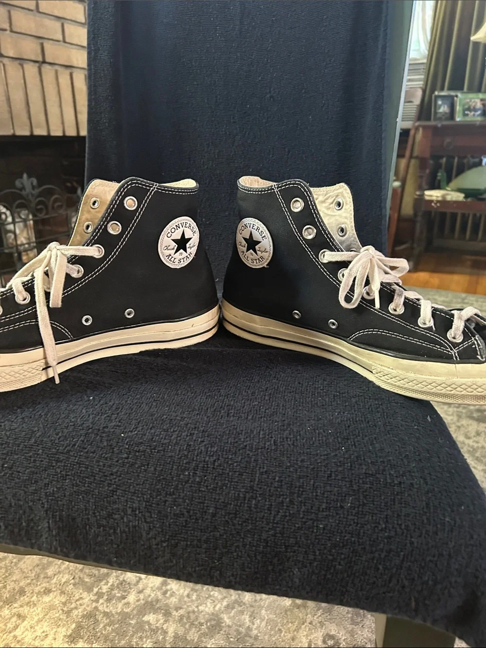 Chuck Taylor Converse All Star 70 Canvas Black High Top Sneakers w White Toe Cap